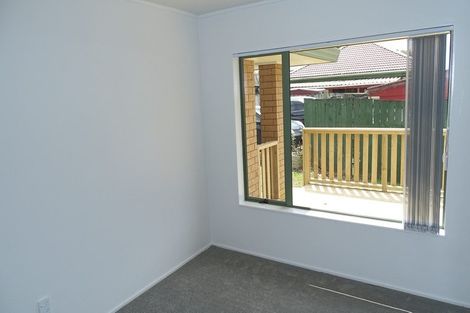 Photo of property in 100c Browns Road, Manurewa, Auckland, 2102