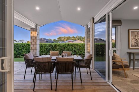 Photo of property in 46 Penetaka Heights, Pyes Pa, Tauranga, 3112