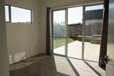 Photo of property in 7 Kaipuke Crescent, Gulf Harbour, Whangaparaoa, 0930