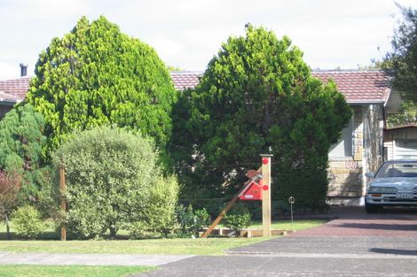 Photo of property in 30 Manuka Road, Glenfield, Auckland, 0629