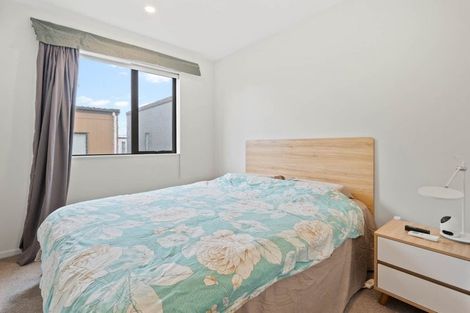 Photo of property in 7/22 Ryburn Road, Mount Wellington, Auckland, 1062