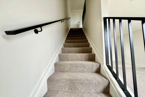 Photo of property in 28 Rauriki Lane, Rosehill, Papakura, 2113