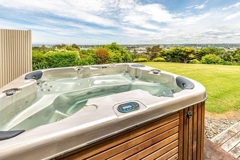 Photo of property in 129 Putiki Drive, Putiki, Whanganui, 4500