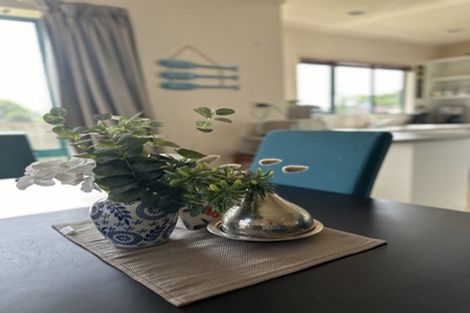 Photo of property in 34 Blake Boulevard, Papamoa Beach, Papamoa, 3118