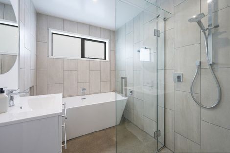 Photo of property in 12 Puketutu Grove, Motueka, 7120