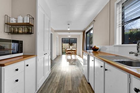 Photo of property in 23 Doralto Road, Frankleigh Park, New Plymouth, 4310