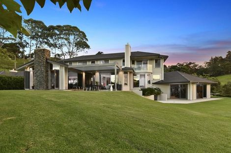 Photo of property in 100 Hobson Road, Lucas Heights, Auckland, 0632