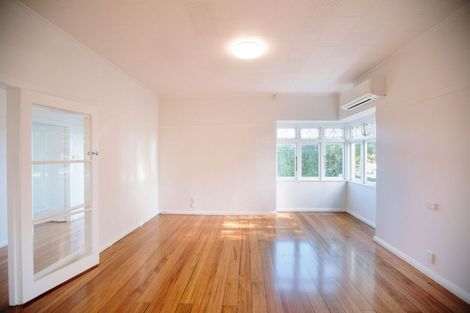 Photo of property in 27 Hazelmere Road, Sandringham, Auckland, 1025