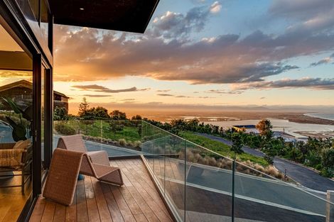 Photo of property in 5 Loader Lane, Clifton, Christchurch, 8081