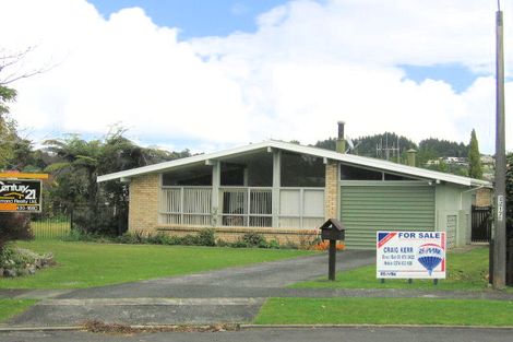 Photo of property in 10 Croydon Place, Te Kamo, Whangarei, 0112