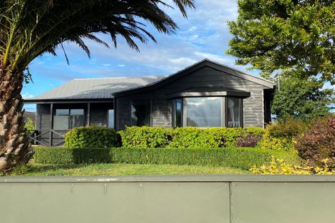 Photo of property in 51 Poaka Avenue, Dinsdale, Hamilton, 3204