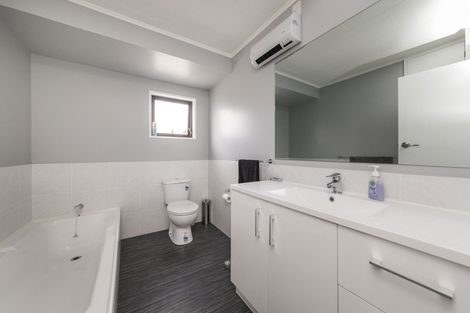 Photo of property in 5 Taupo Terrace, Feilding, 4702