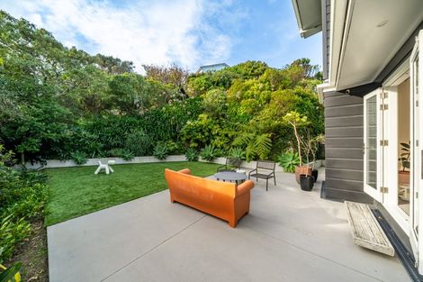 Photo of property in 42 Lohia Street, Khandallah, Wellington, 6035