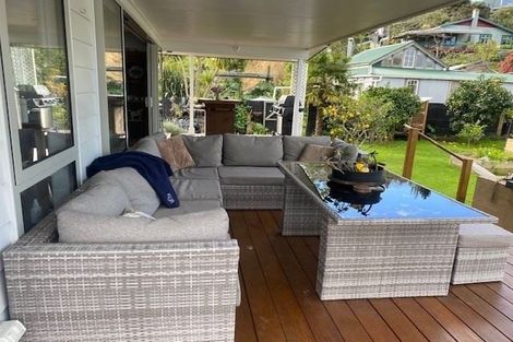 Photo of property in 40 Matauwhi Road, Russell, 0202