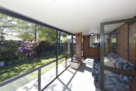 Photo of property in 4 Harlech Mews, Avonhead, Christchurch, 8042