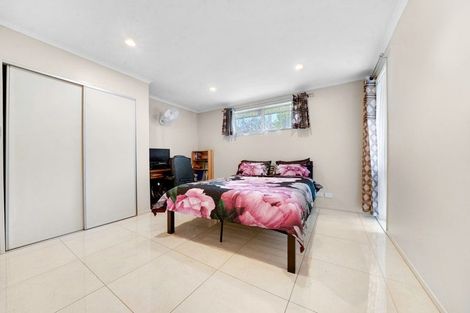 Photo of property in 2 Ritchie Crescent, Takanini, 2112