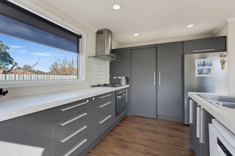 Photo of property in 2 Redwood Street, Temuka, 7920