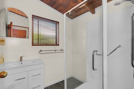 Photo of property in 42 Fidelis Avenue, Snells Beach, 0920