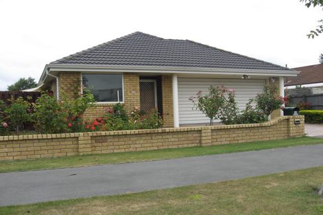 Photo of property in 22 Newnham Terrace, Upper Riccarton, Christchurch, 8041