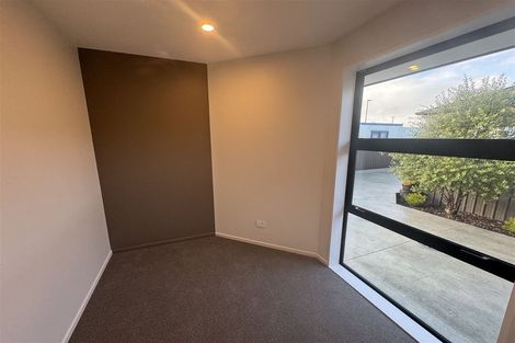 Photo of property in 11a Northcote Road, Northcote, Christchurch, 8052