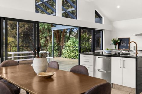 Photo of property in 115 Te Mata Peak Road, Havelock North, 4130