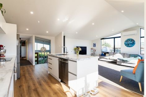 Photo of property in 10 Allen Road, Green Island, Dunedin, 9018