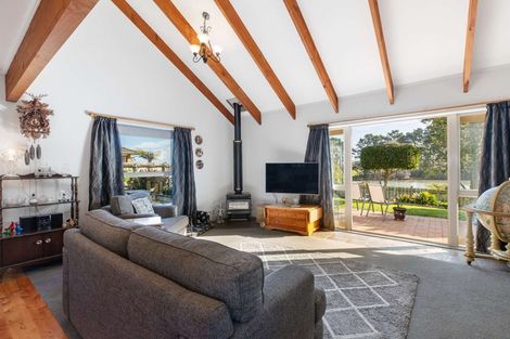 Photo of property in 67 Elsie Drive, Waiuku, 2123