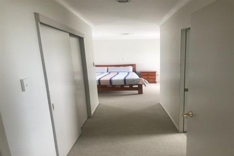 Photo of property in 26 Terracotta Drive, Blockhouse Bay, Auckland, 0600