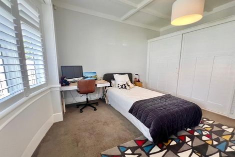 Photo of property in 8 Cumberland Avenue, Westmere, Auckland, 1022