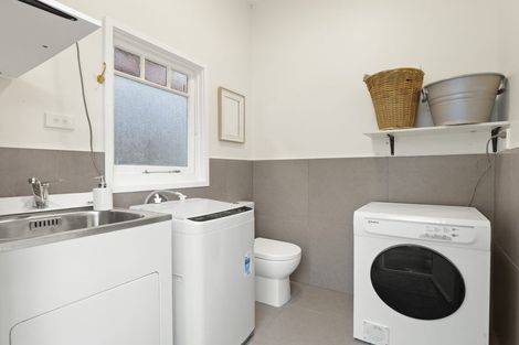 Photo of property in 27 Bruce Street, Roslyn, Dunedin, 9011