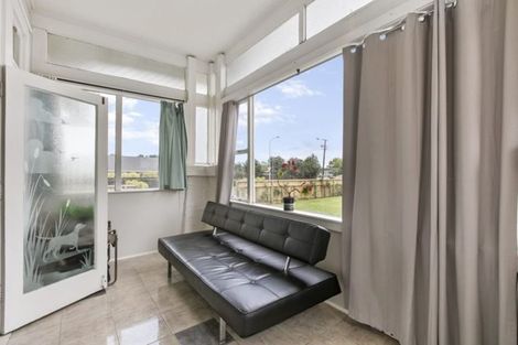 Photo of property in 135 Mountain Road, Mangere Bridge, Auckland, 2022