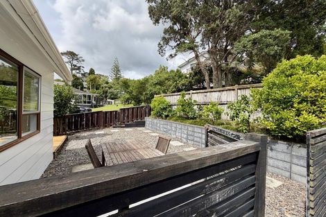 Photo of property in 2/10 Halder Place, Torbay, Auckland, 0632
