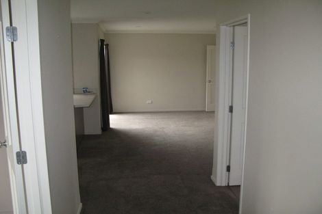 Photo of property in 19 Vasari Grange, Rolleston, 7614
