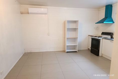 Photo of property in 24 Ireland Road, Mount Wellington, Auckland, 1060