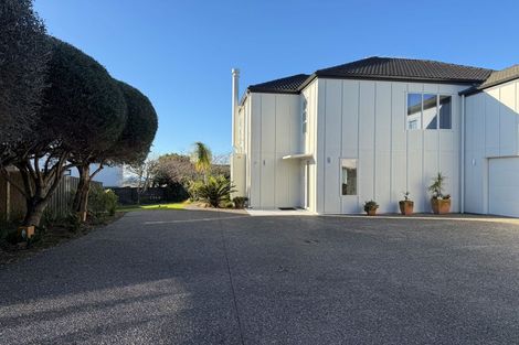 Photo of property in 127 Pah Road, Cockle Bay, Auckland, 2014