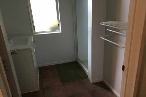 Photo of property in 12 Cosy Dell Road, North Dunedin, Dunedin, 9016