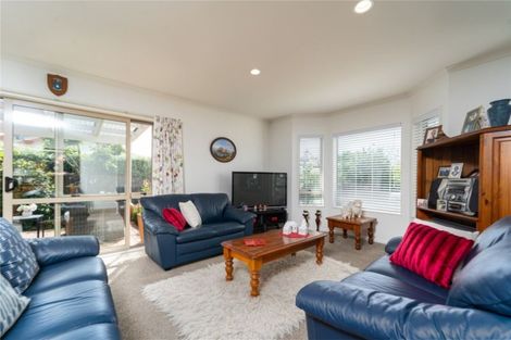 Photo of property in 2 Joan Allen Lane, Masterton, 5810
