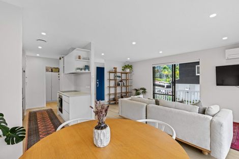 Photo of property in 79 Duncansby Road, Stanmore Bay, Whangaparaoa, 0932