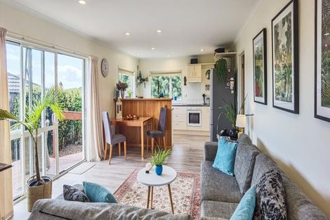 Photo of property in 15a Cannon Drive, Kerikeri, 0230