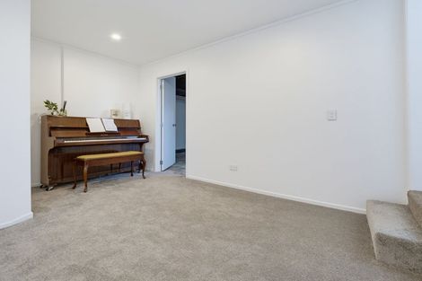 Photo of property in 6 Lee Road, Hannahs Bay, Rotorua, 3010