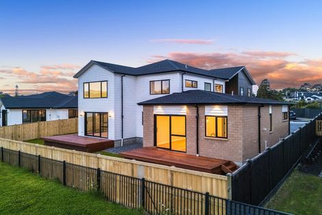 Photo of property in 12 Kiokio Place, Swanson, Auckland, 0614