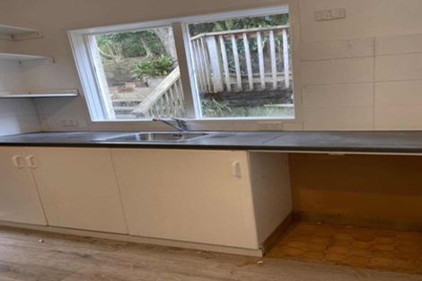 Photo of property in 35 Gretel Place, Hillcrest, Auckland, 0627