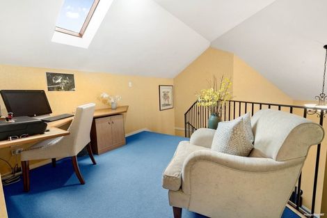 Photo of property in 12 Brooke Ridge Rise, East Tamaki Heights, Auckland, 2016