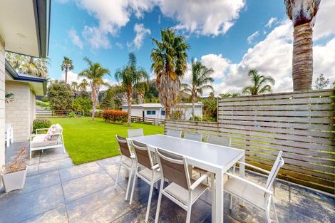 Photo of property in 12 Titoki Lane, Whangamata, 3691