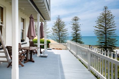 Photo of property in 5 Seaview Terrace, Bluff Hill, Napier, 4110