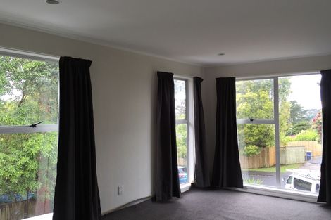 Photo of property in 4 Stallard Place, Glen Eden, Auckland, 0602