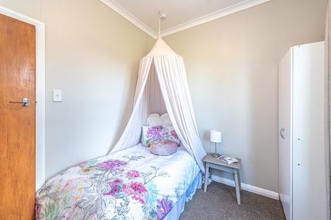 Photo of property in 48 Kent Road, Saint Johns Hill, Whanganui, 4501