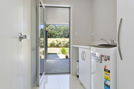 Photo of property in 2/1 Lowe Road, Rukuhia, Hamilton, 3282