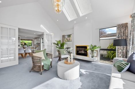 Photo of property in 2/94 Pretoria Street, Hutt Central, Lower Hutt, 5010