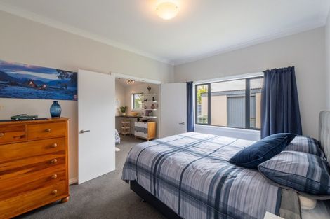 Photo of property in 17 Raeburn Avenue, Otatara, Invercargill, 9879